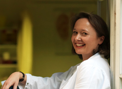 Dr. Alexandra Geusau - Dermatologie und Venerologie